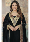 Luxury Black Velvet Kurta Set with Embroidered Dupatta – Festive & Wedding Collection