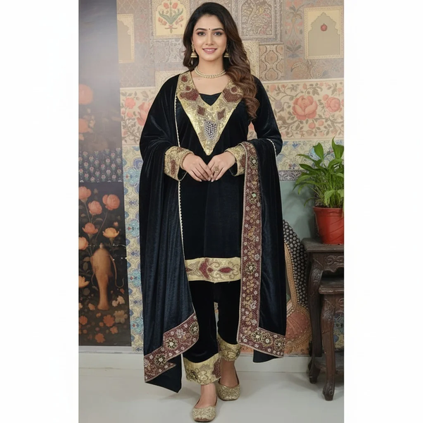Luxury Black Velvet Kurta Set with Embroidered Dupatta – Festive & Wedding Collection