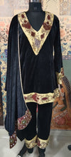 Luxury Black Velvet Kurta Set with Embroidered Dupatta – Festive & Wedding Collection